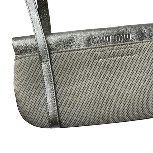 MIU MIU SS 2000 sporty shoulder bag - Picture 8 of 8